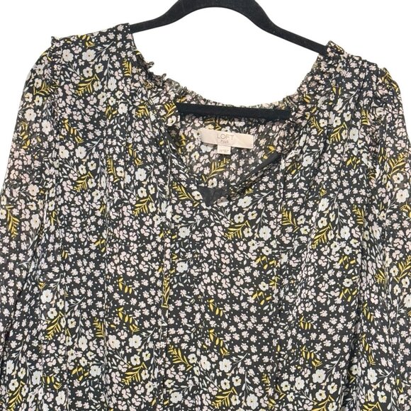 LOFT Womens Plus Size 20 Black Floral Chiffon Blouse Whimsigoth Fairy - Picture 3 of 9